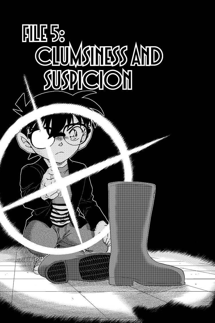 Case Closed Chapter 1052 - Page 1