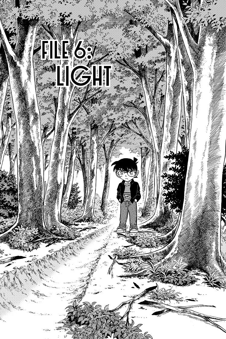 Case Closed Chapter 1053 - Page 1
